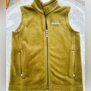 Small Columbia kids vest